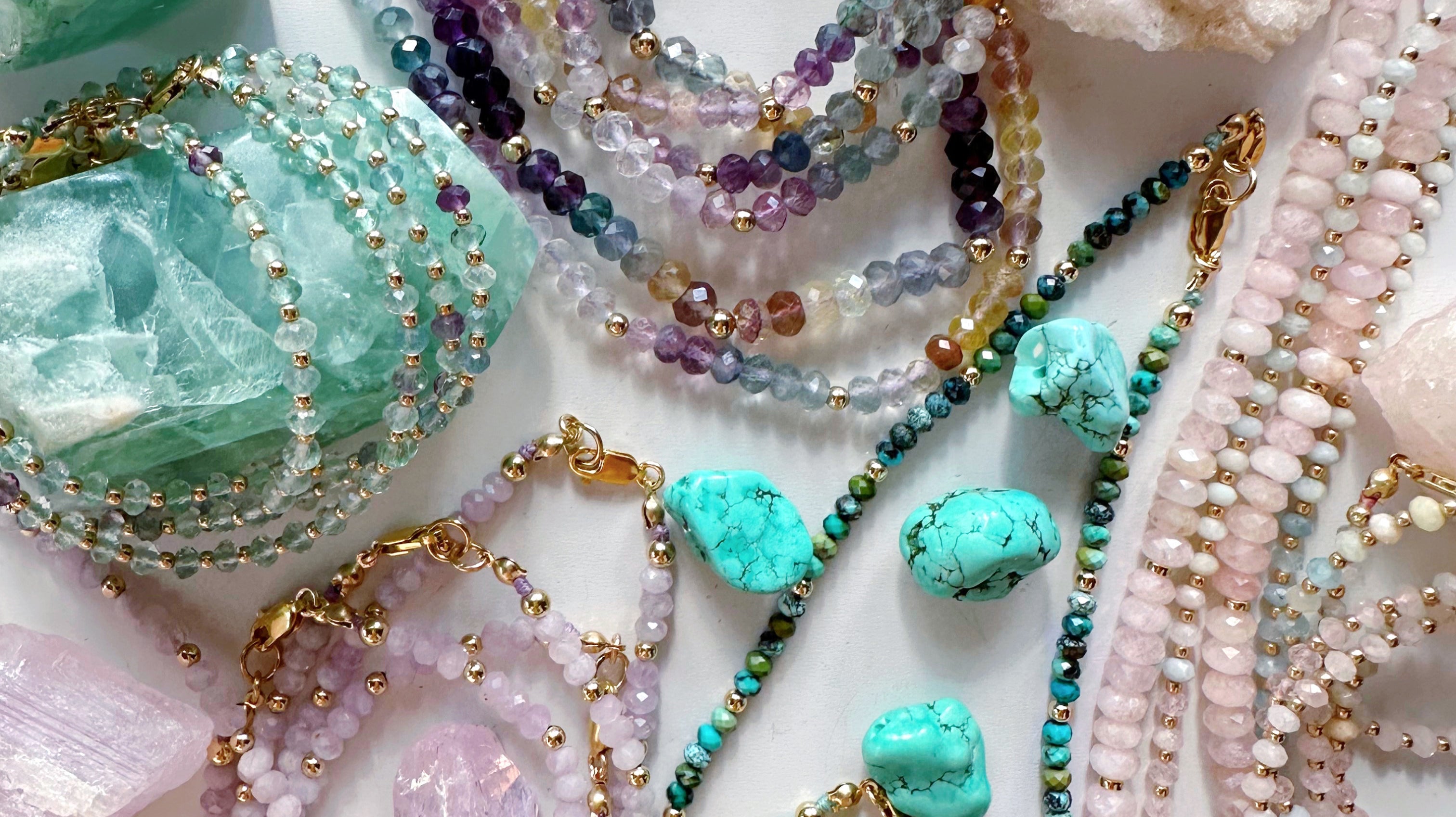 The Benefits of Wearing Gemstone Jewelry: More Than Just Beauty