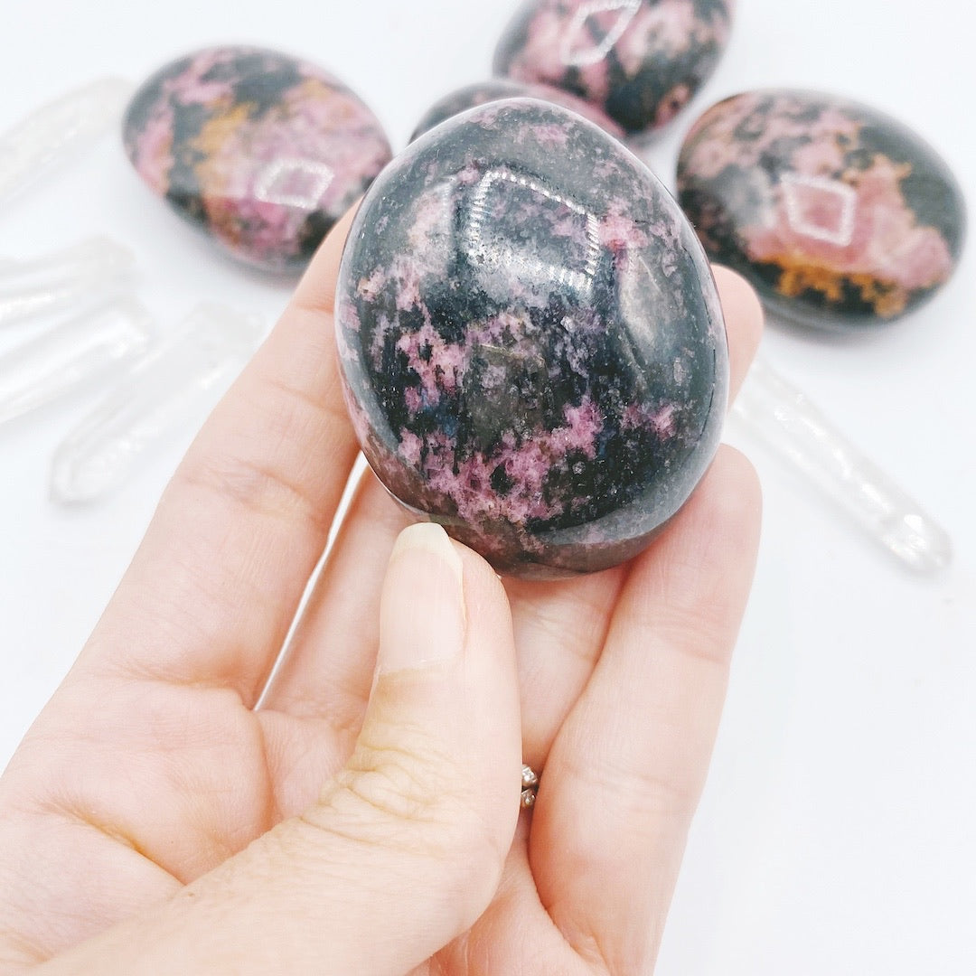Rhodonite Palm Stones - Baltic Mermaid