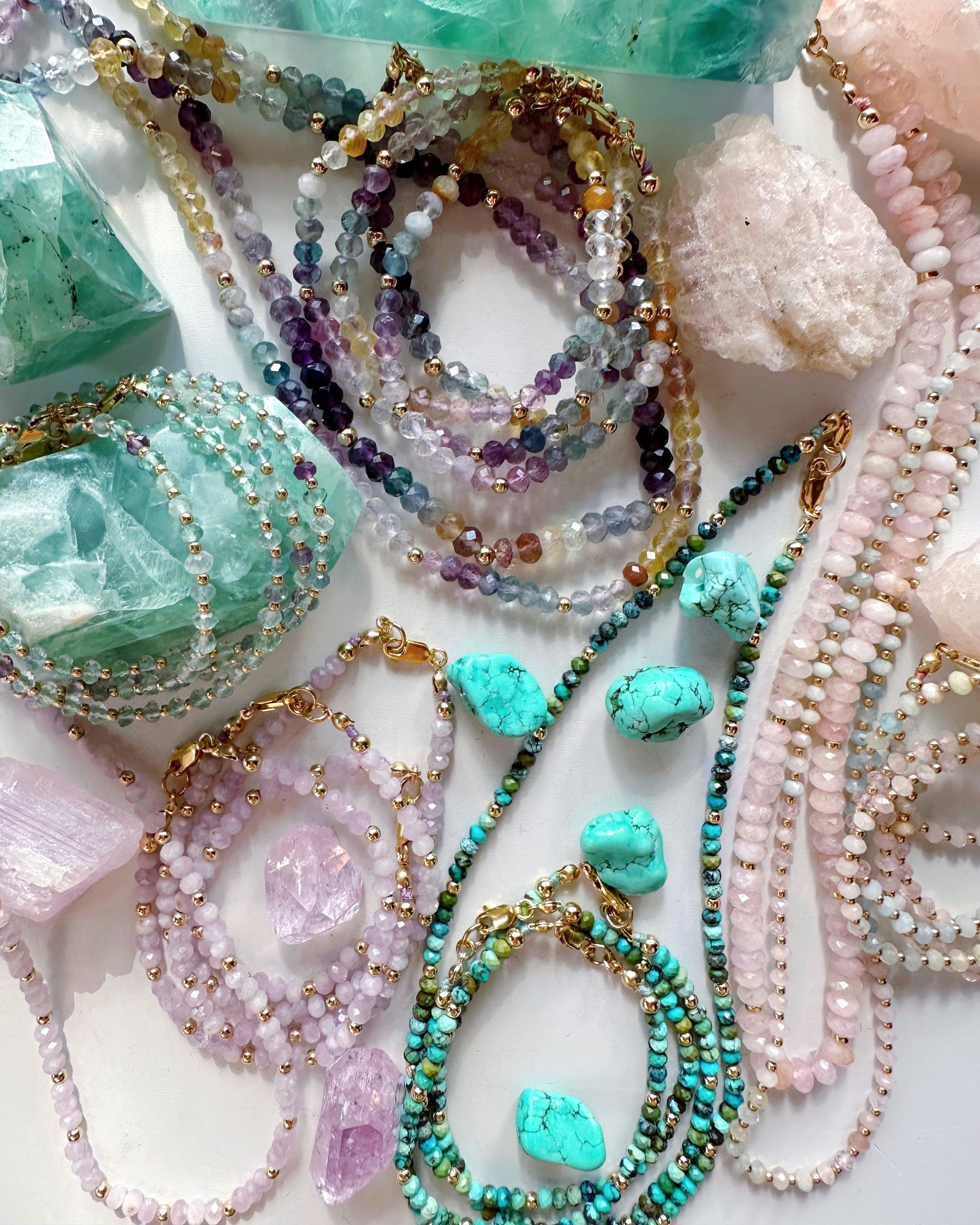 The Benefits of Wearing Gemstone Jewelry: More Than Just Beauty