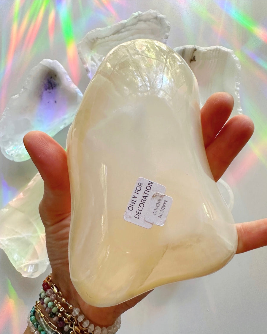 White Calcite Dish G
