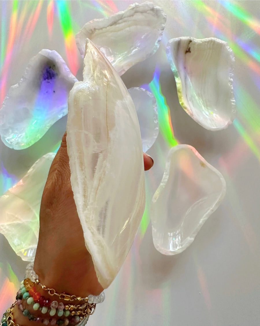 White Calcite Dish G