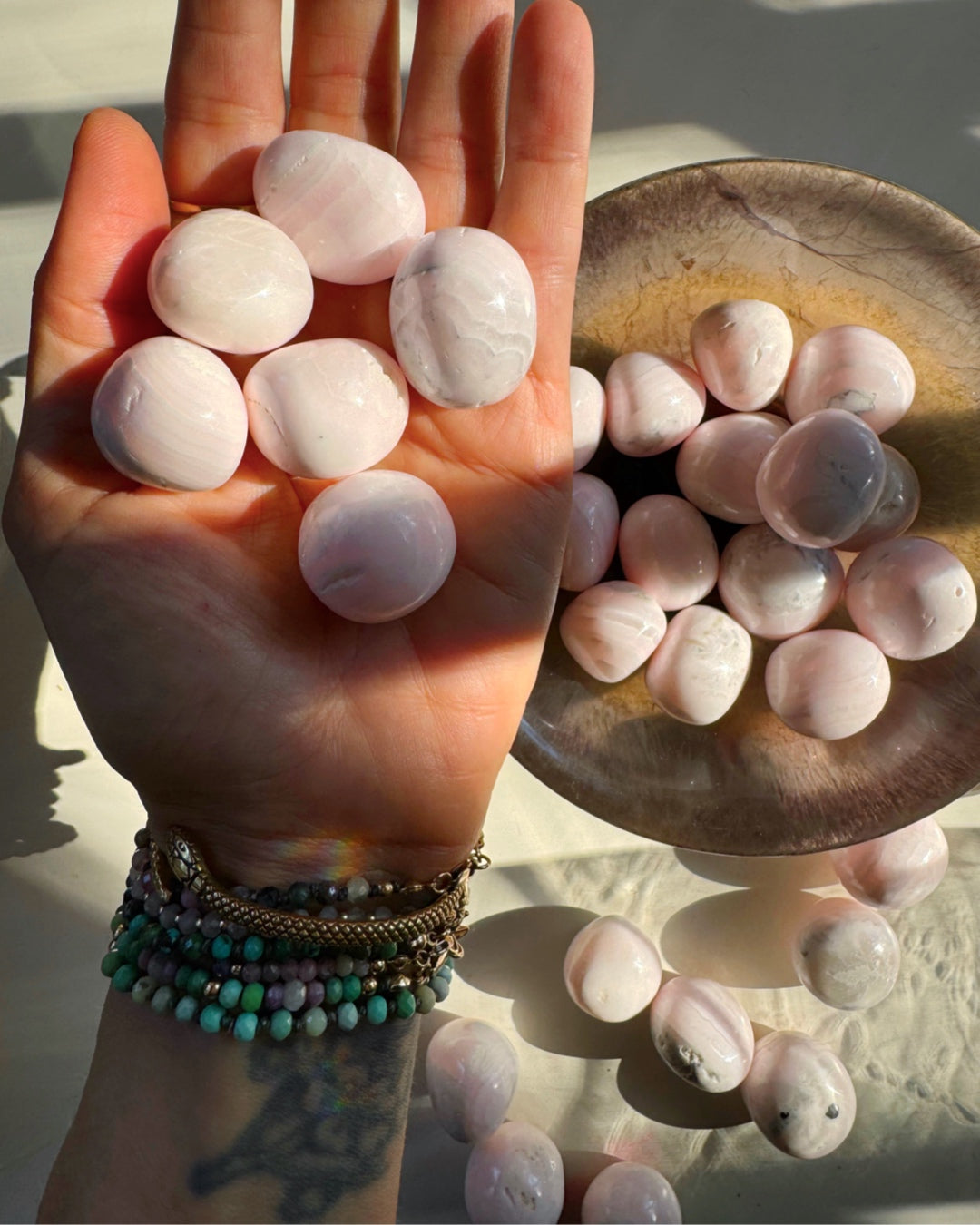 Mangano Calcite AAA - Tumbled Stones - Baltic Mermaid