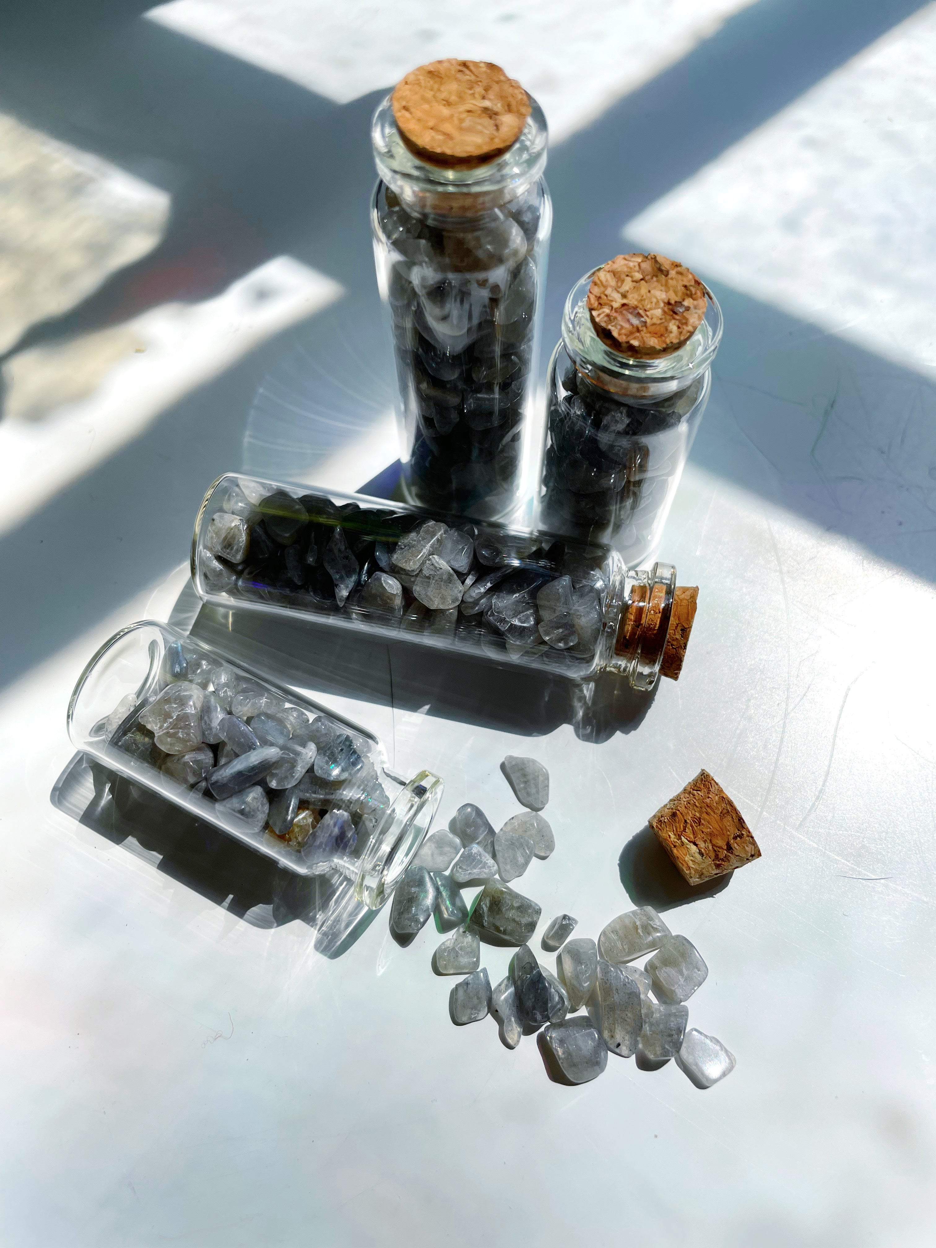 Labradorite Chip Bottles - Baltic Mermaid