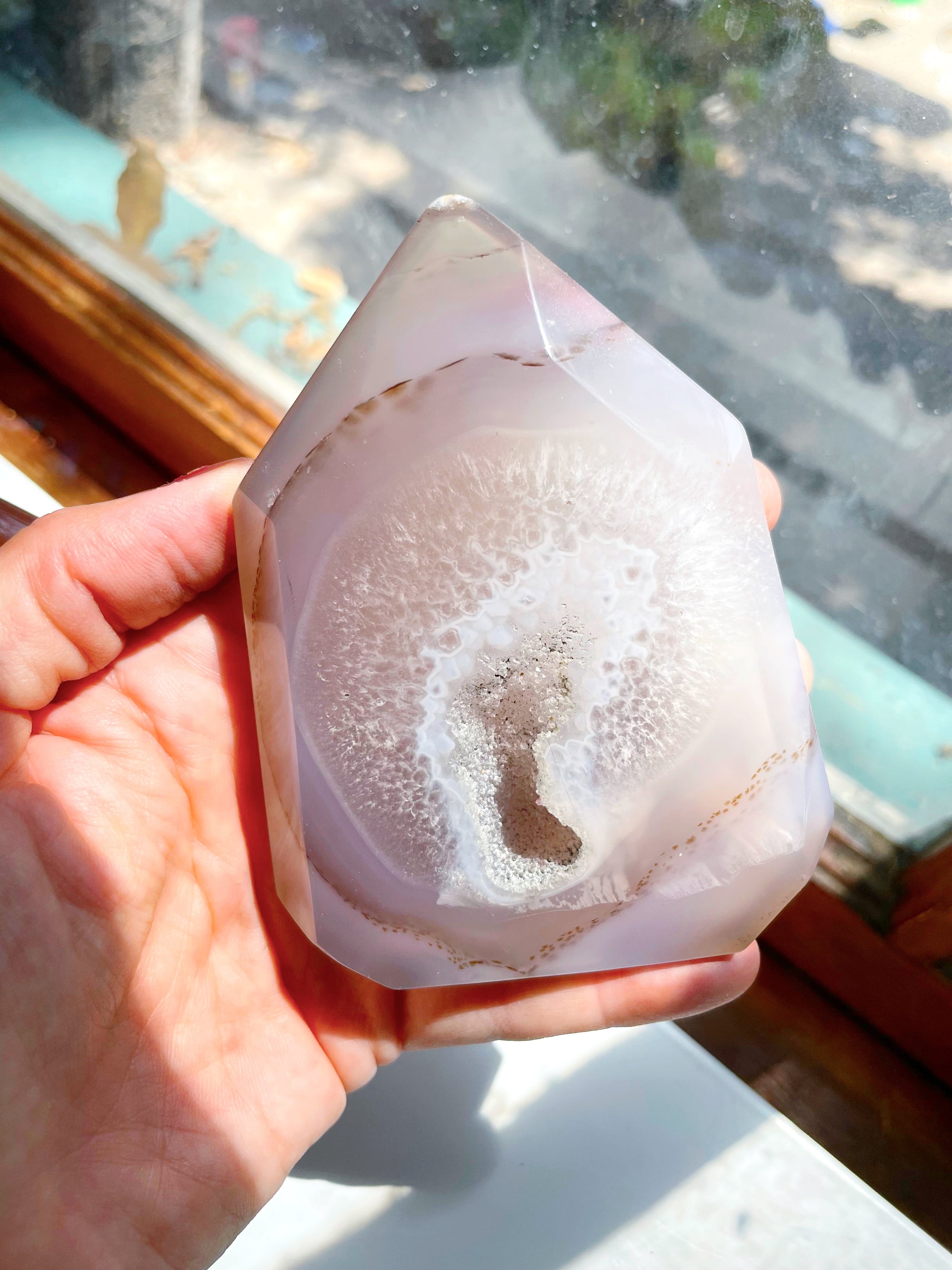 Druzy Agate Tower - Flat